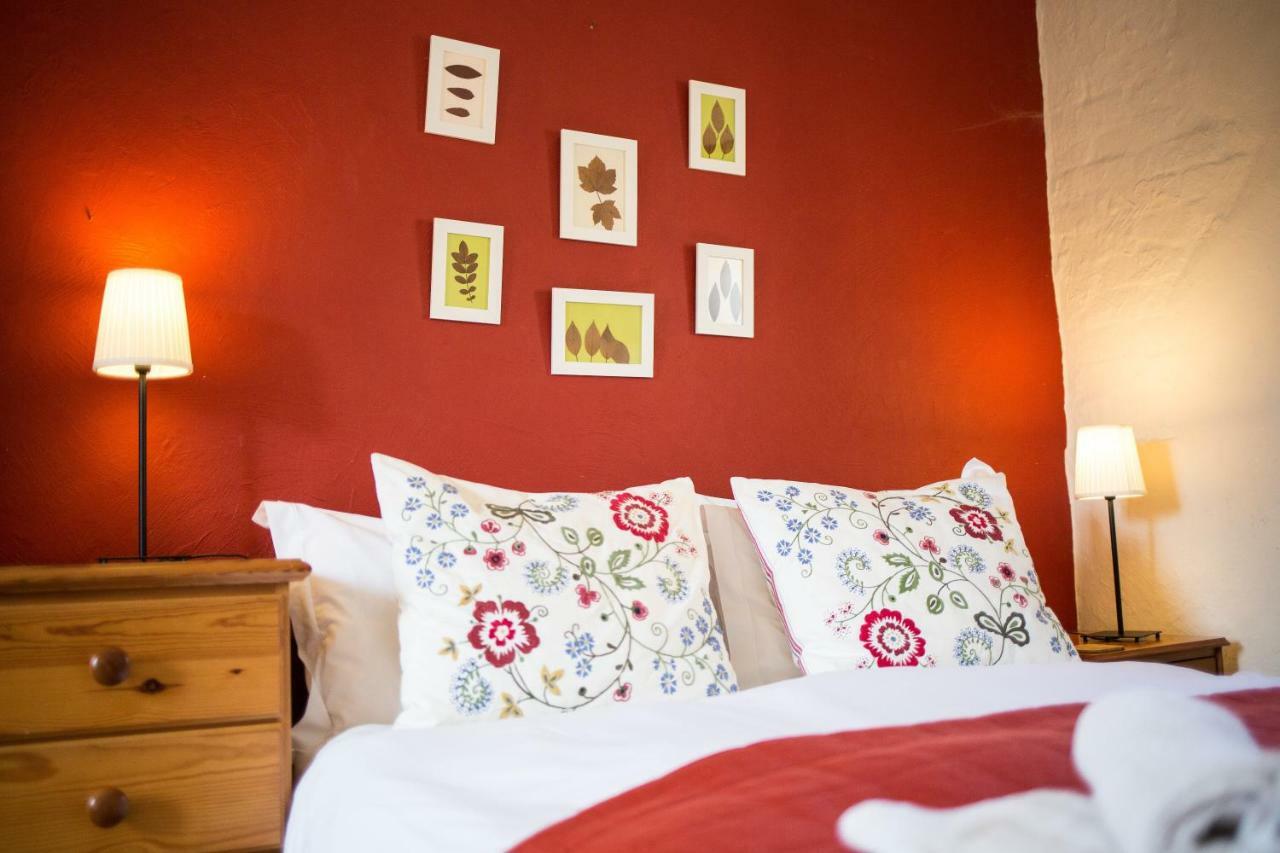 Cwm Connell Coastal Cottages Moylgrove Экстерьер фото