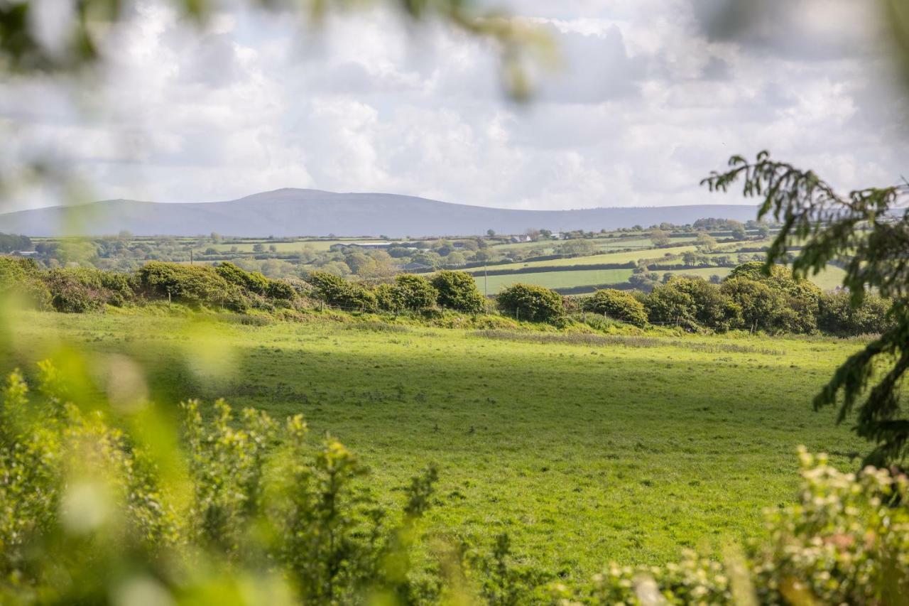 Cwm Connell Coastal Cottages Moylgrove Экстерьер фото